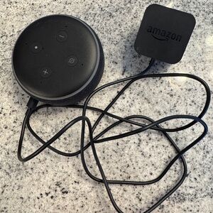 Amazon C78MP8 Black Echo Dot 3rd Gen Smart Speaker Alexa w/ Power Cord.  Tested